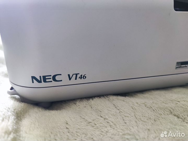 Проектор NEC VT46