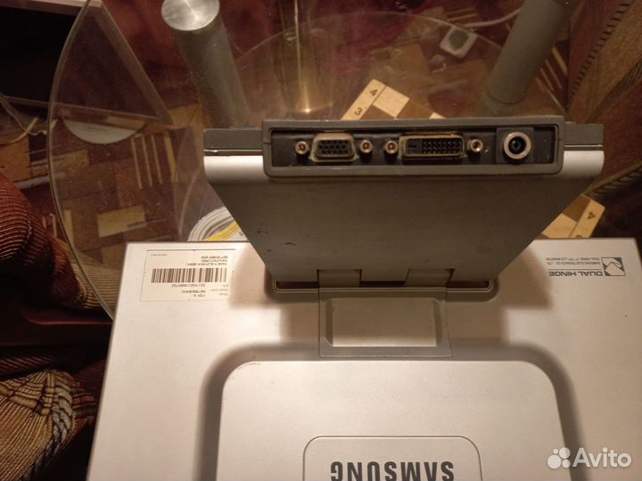 Монитор samsung