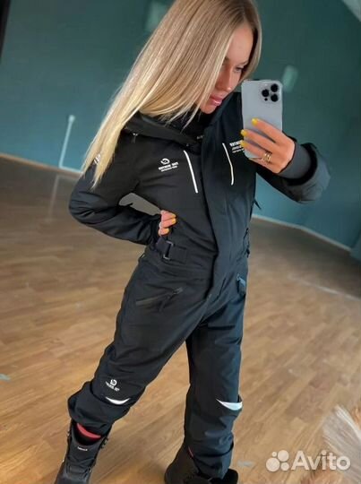 Комбинезон женский черный