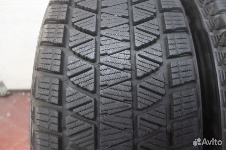 Bridgestone Blizzak DM-V3 225/65 R17 102Q