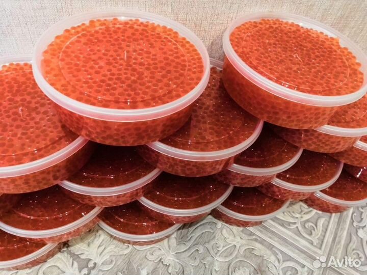 Красная икра вкусная и свежая