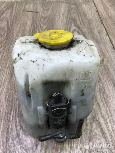 Бачок омывателя Opel Corsa C