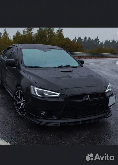 Губа лансер 10