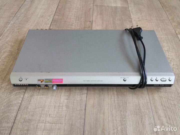 DVD плеер Samsung