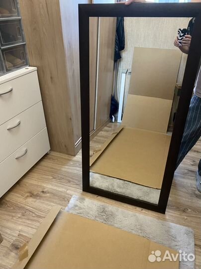 Зеркало IKEA настенное размер 60на 120