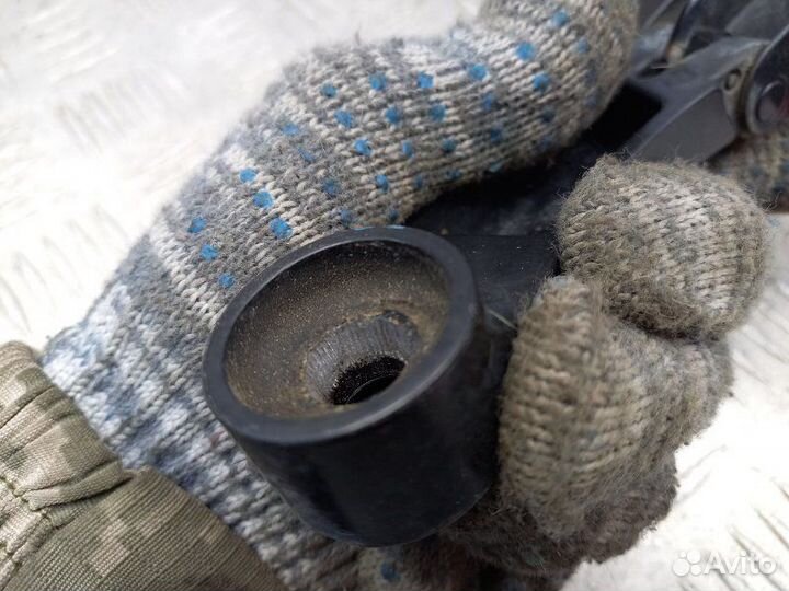 Поводок стеклоочистителя (пара) Nissan Almera G15