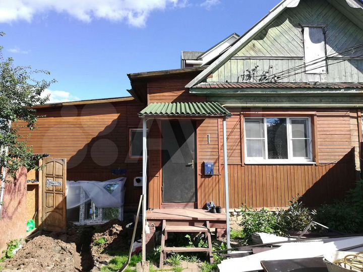 Дом 45 м² на участке 2 сот.