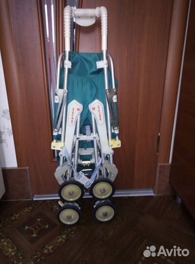 Прогулочная коляска трость