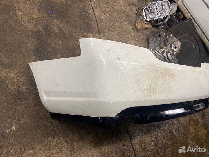 Бампер задний Nissan Fuga Y50 VQ35DE 2006