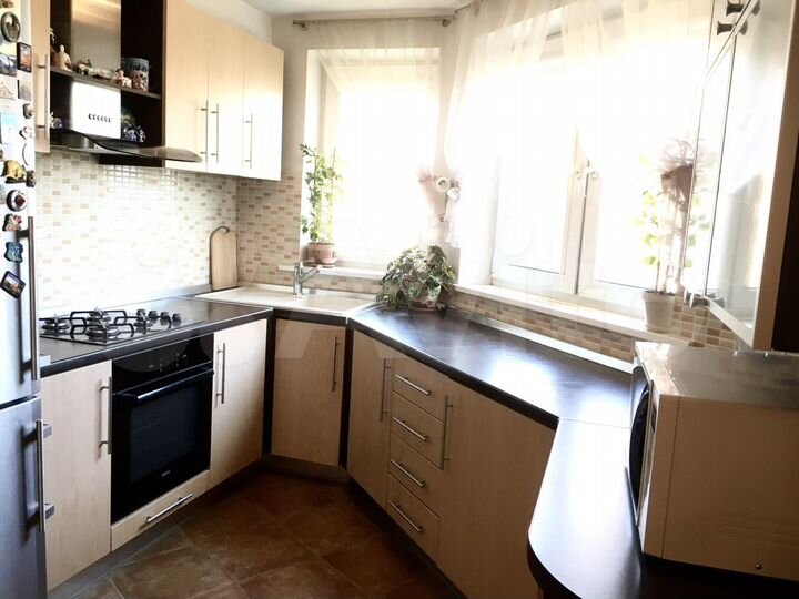 2-к. квартира, 101,8 м², 8/10 эт.