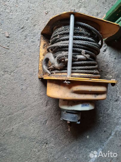 Лебедка приводная