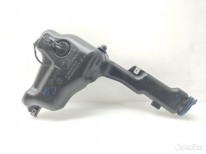 Бачок омывателя Mercedes-Benz C-Class W204 1.8