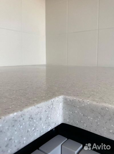 Кухонный гарнитур на заказ. Гapaнития дo 10 лeт