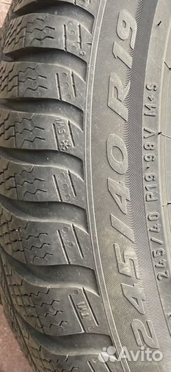 Pirelli Winter Sottozero 3 245/40 R19 19Z