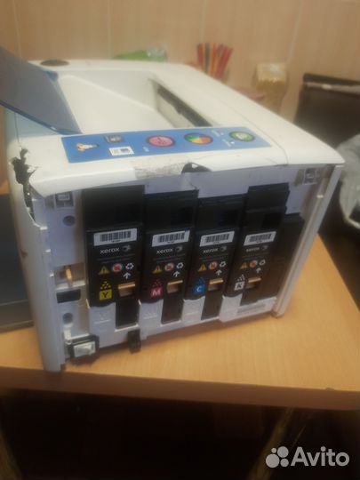 Цветной лазерный принтер бу