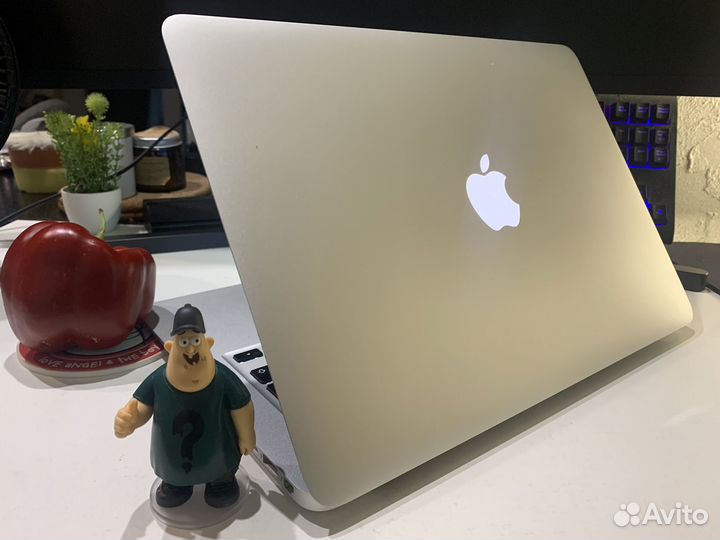 Ноутбук MacBook Air 13 2014