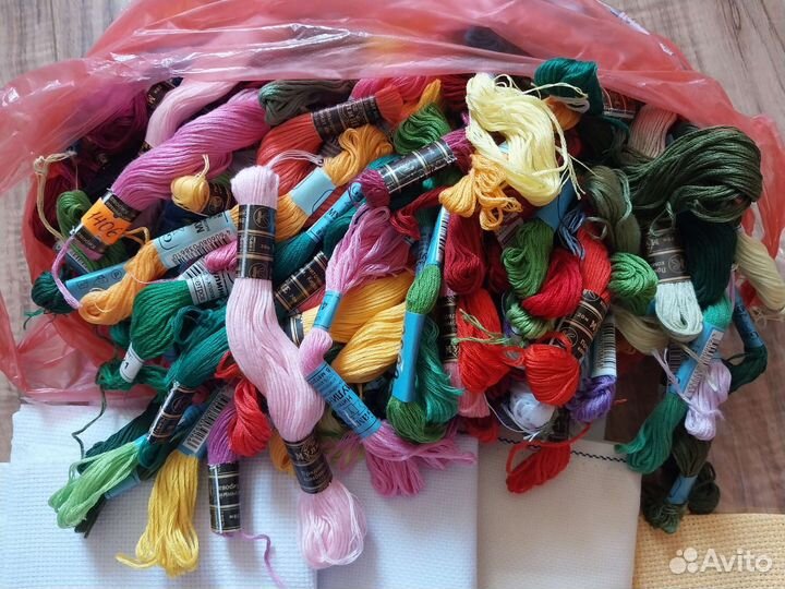 Наборы для вышивания, пяльца, макраме, канва