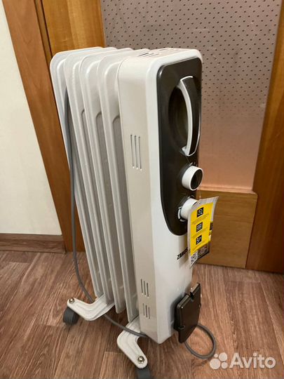 Масляный радиатор Zanussi ZOH/ES-07WN