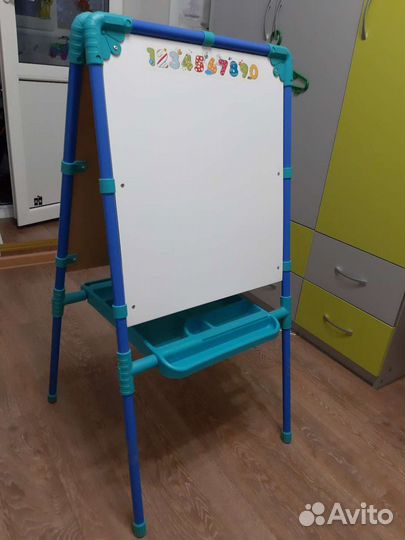Мольберт детский, с магнитами