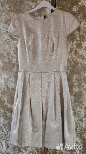 Платье нарядное