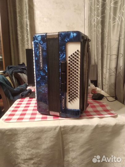 Аккордеон weltmeister stella