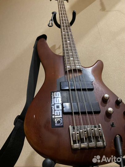 Бас гитара ibanez sr500