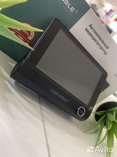 Видеорегистратор на 3 камеры (новый, гарантия)