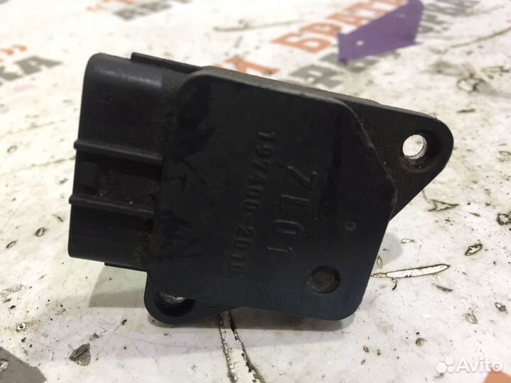 Мазда 3 Расходомер воздуха (дмрв)