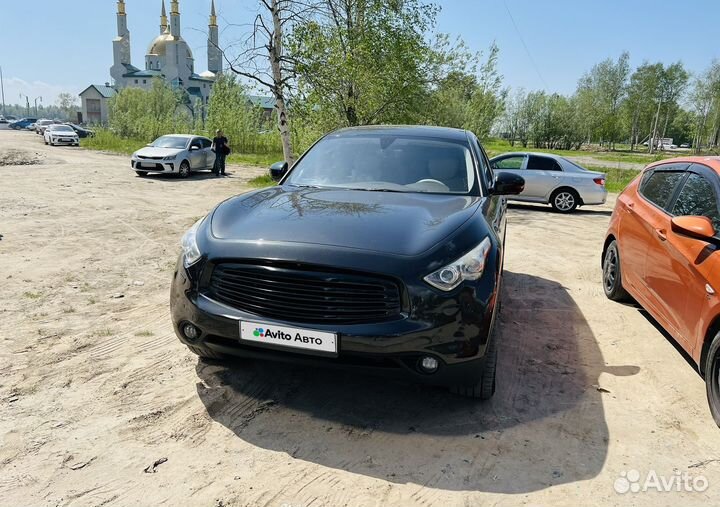 Infiniti FX50 5.0 AT, 2008, 240 000 км