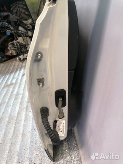 Дверь задняя правая задняя правая Nissan Qashqai+2