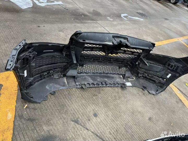 Бампер Мерседес Бмв