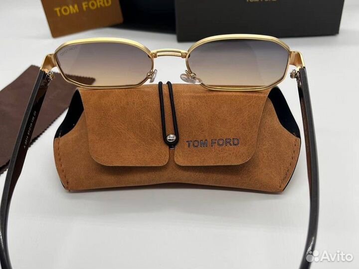 Солнцезащитные очки Tom Ford Тренд новинка