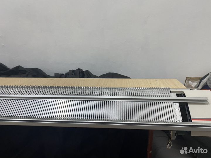 Вязальная машина Singer memomatic