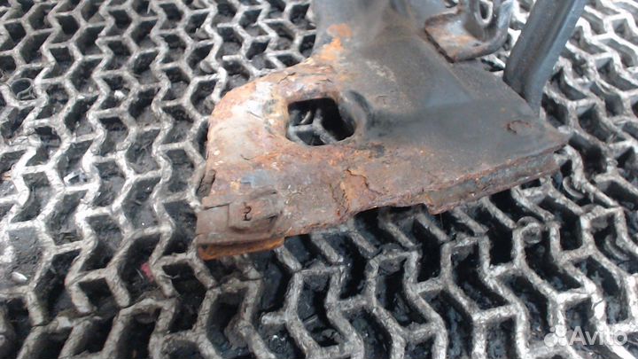 Рамка передняя Mercedes C W203, 2005