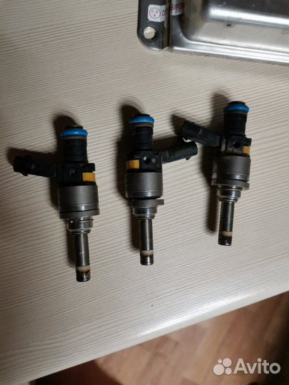 Форсунка Mercedes-Benz C-Class W204 M271.820 2012