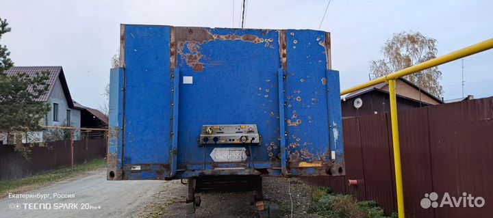 Полуприцеп бортовой BARKER TRI-AXLE FLAT, 1999