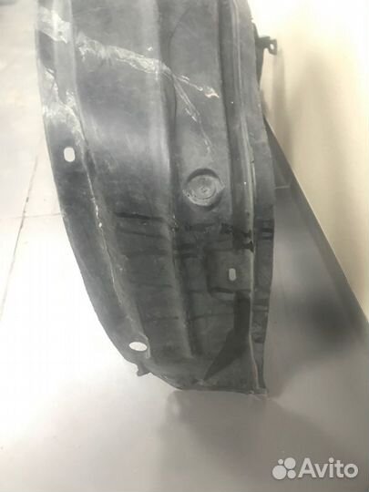 Подкрылок передний левый Honda Cr-V RD1 B20B