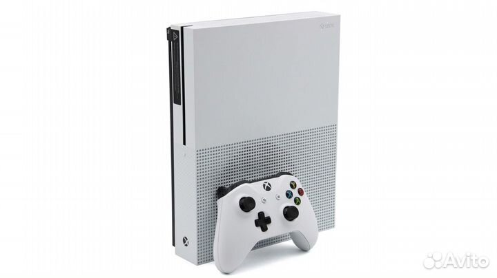 Xbox One в ассортименте