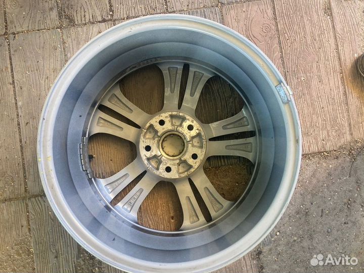 Оригинальные колесные диски Kia Ceed/Cerato R17