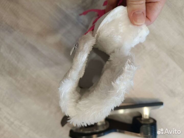 Коньки для девочки 33-34 размер