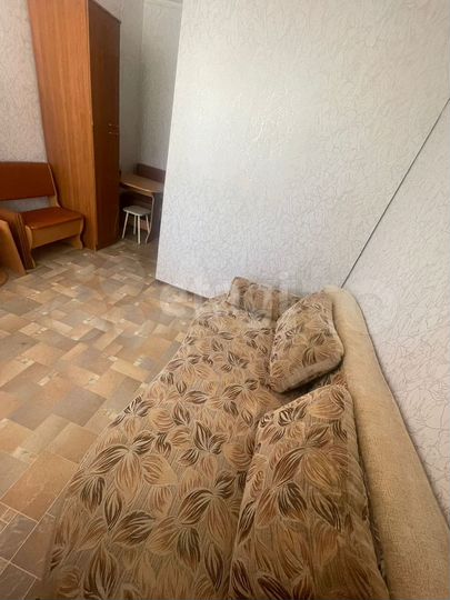 Комната 14 м² в 1-к., 1/5 эт.