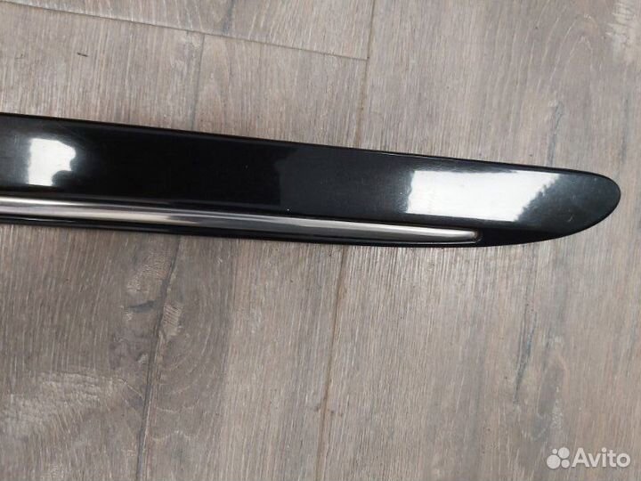 Молдинг двери левый Mercedes R 350 W251 272.967