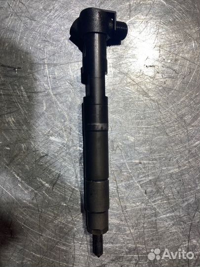 Форсунка Mercedes E-Class W212 OM651 2.2 CDI 2013