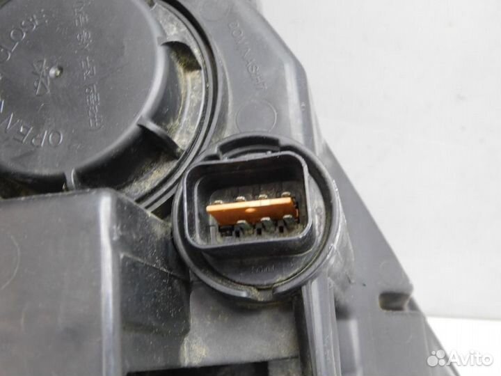 Фара левая Kia Mohave