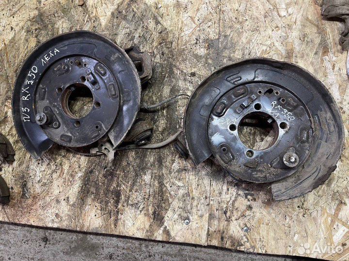 Задний левый правый кулак Lexus rx3 09-15 4wd