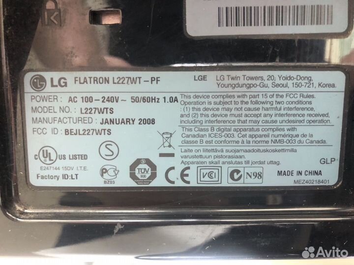 LG Flatron L227WT Монитор 22 дюйма 75 Гц