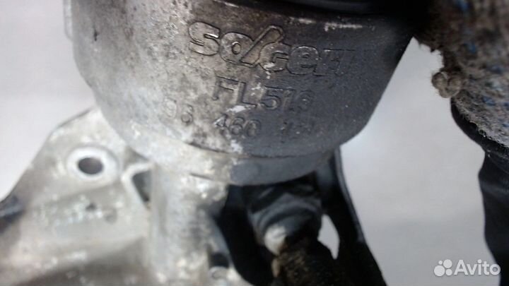 Корпус масляного фильтра Citroen C3 2009, 2010