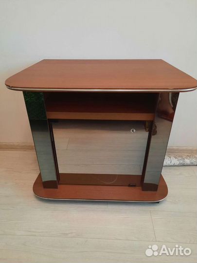 Тумба под телевизор бу