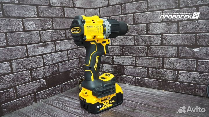 Ударный аккумуляторный шуруповёрт DeWalt DCD805P2T