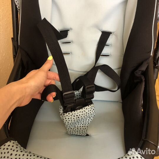 Коляска прогулочная